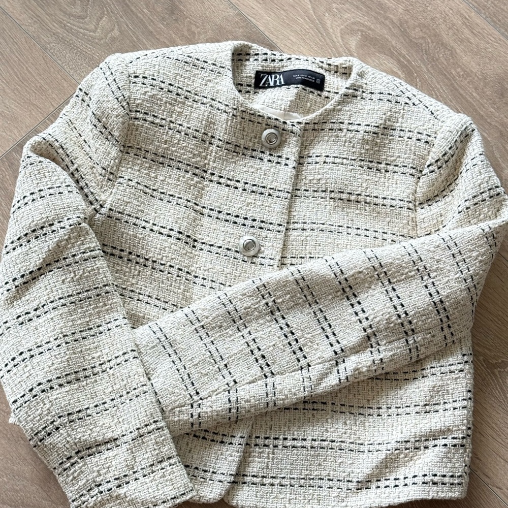 Zara Women's Beige Tweed Blazer